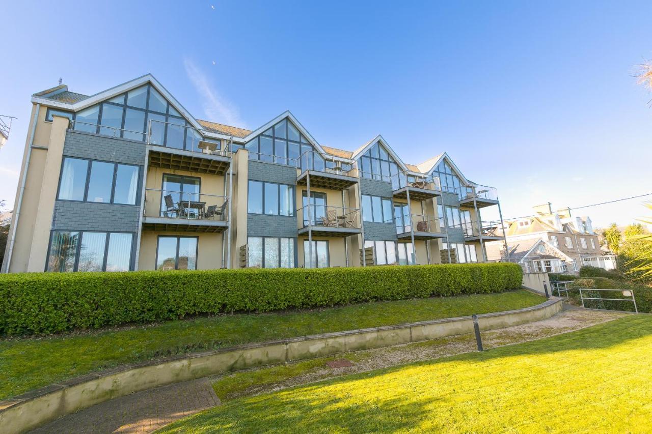 Puffins Apartment เซนต์ไอฟส์ ภายนอก รูปภาพ