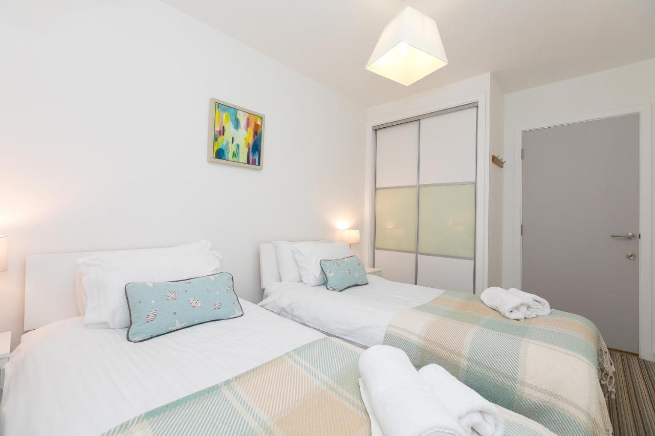 Puffins Apartment เซนต์ไอฟส์ ภายนอก รูปภาพ
